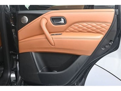 2023 INFINITI QX80 Premium Select