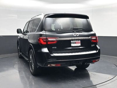 2023 INFINITI QX80 Premium Select