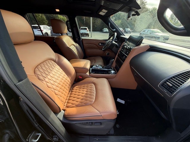 2024 INFINITI QX80 Sensory