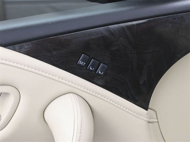 2022 INFINITI QX80 LUXE