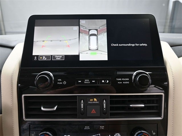 2022 INFINITI QX80 LUXE