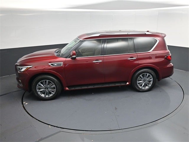 2022 INFINITI QX80 LUXE