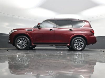 2022 INFINITI QX80 LUXE
