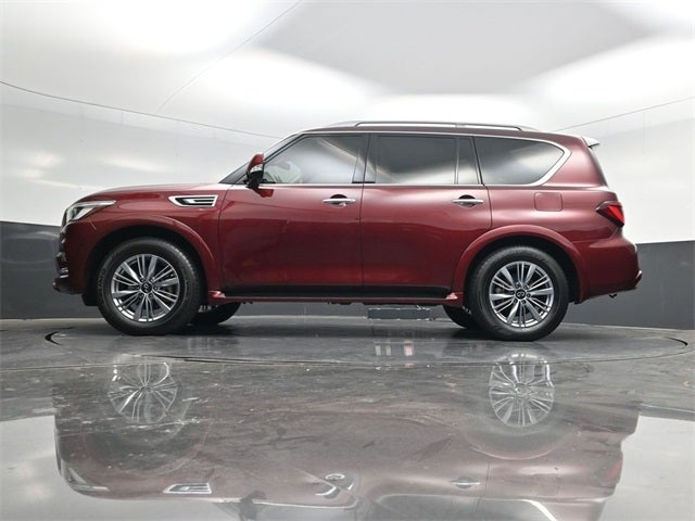 2022 INFINITI QX80 LUXE