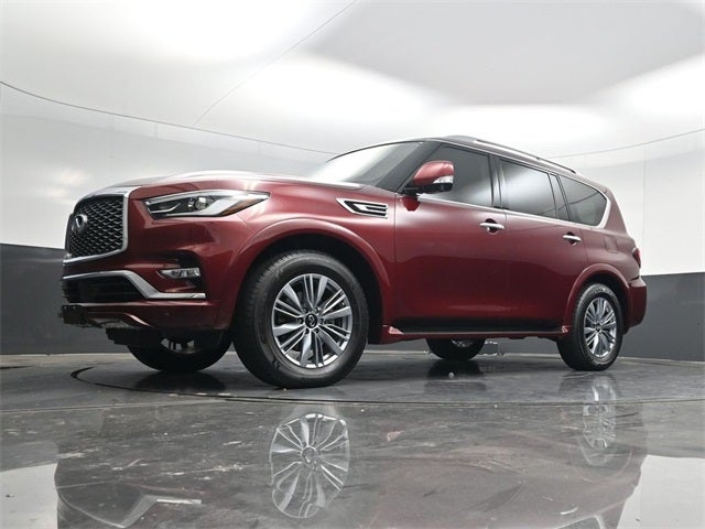2022 INFINITI QX80 LUXE