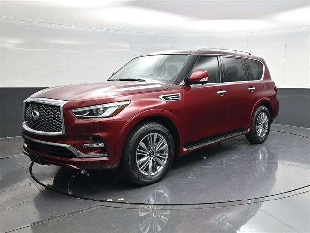2022 INFINITI QX80 LUXE