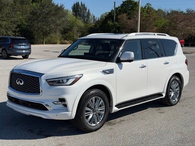 2024 INFINITI QX80 LUXE