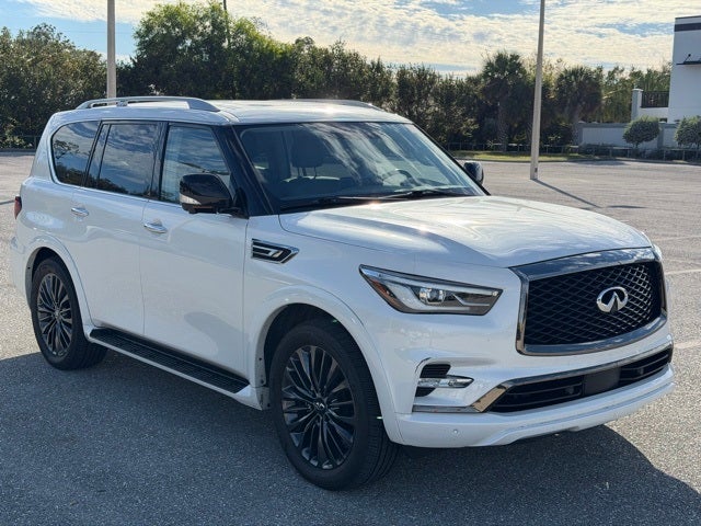 2022 INFINITI QX80 Premium Select