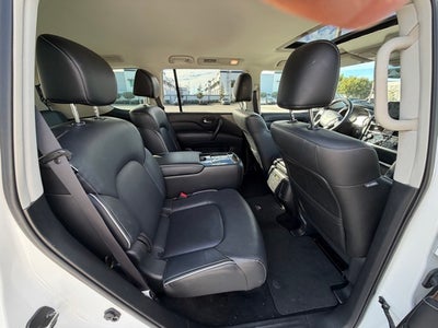 2022 INFINITI QX80 Premium Select