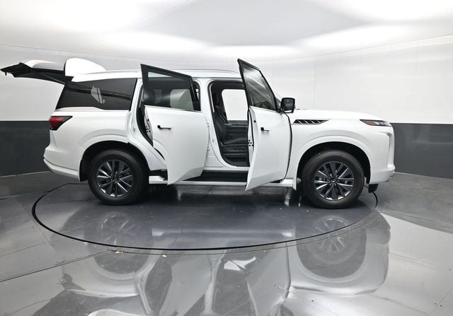 2026 INFINITI QX80 PURE