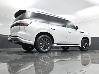 2026 INFINITI QX80 PURE