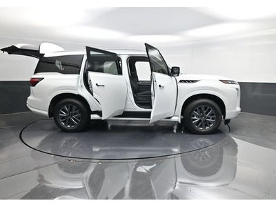 2026 INFINITI QX80 PURE