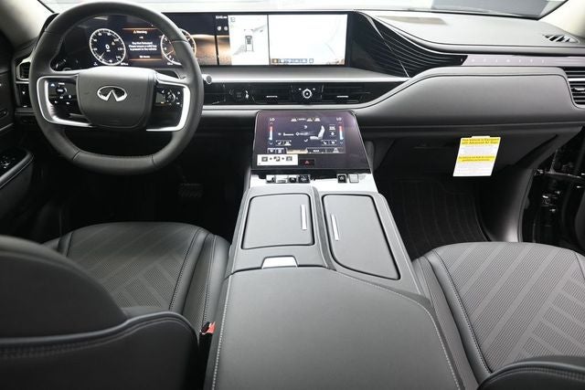 2026 INFINITI QX80 LUXE