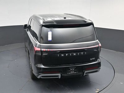 2026 INFINITI QX80 LUXE