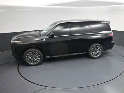 2026 INFINITI QX80 LUXE
