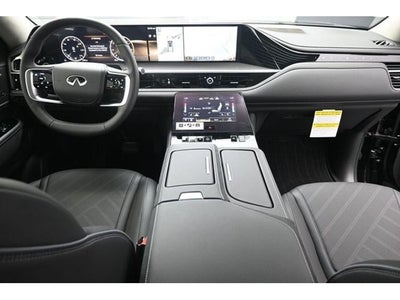 2026 INFINITI QX80 LUXE