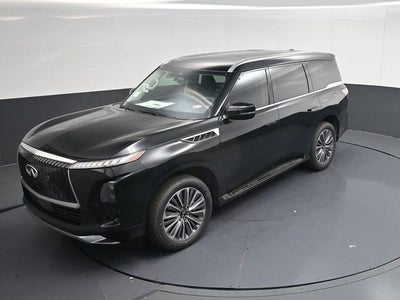 2026 INFINITI QX80 LUXE