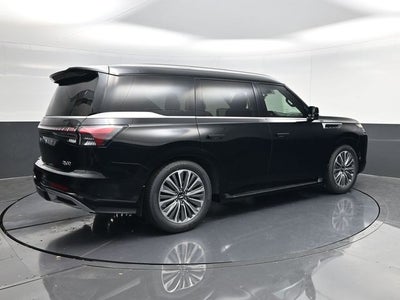 2026 INFINITI QX80 LUXE