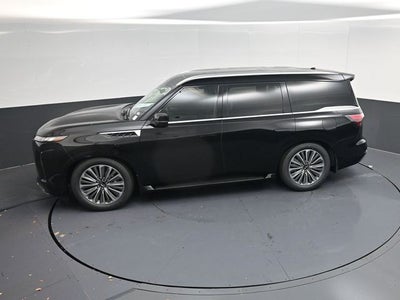 2026 INFINITI QX80 LUXE