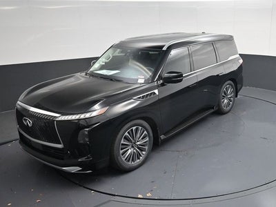 2026 INFINITI QX80 LUXE