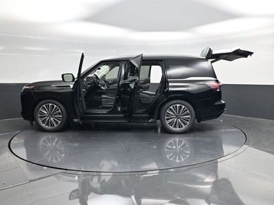 2026 INFINITI QX80 LUXE