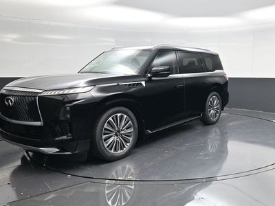 2026 INFINITI QX80 LUXE