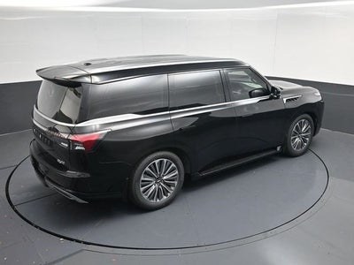 2026 INFINITI QX80 LUXE