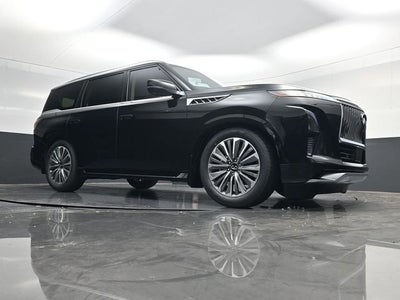 2026 INFINITI QX80 LUXE