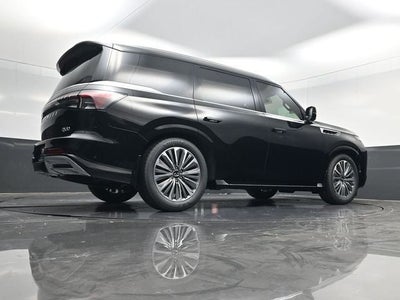 2026 INFINITI QX80 LUXE