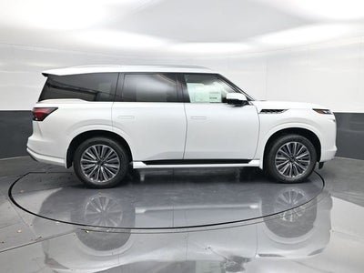 2026 INFINITI QX80 LUXE