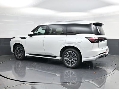 2026 INFINITI QX80 LUXE