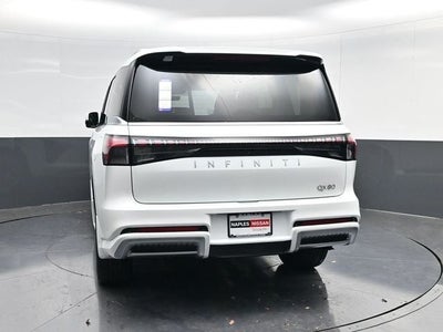 2026 INFINITI QX80 LUXE