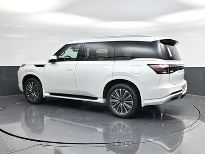 2026 INFINITI QX80 LUXE