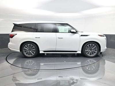2026 INFINITI QX80 LUXE