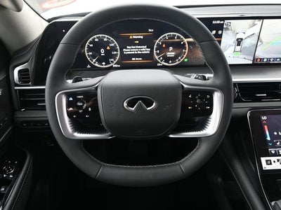 2026 INFINITI QX80 LUXE