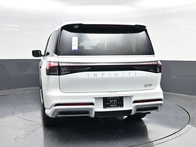 2026 INFINITI QX80 LUXE