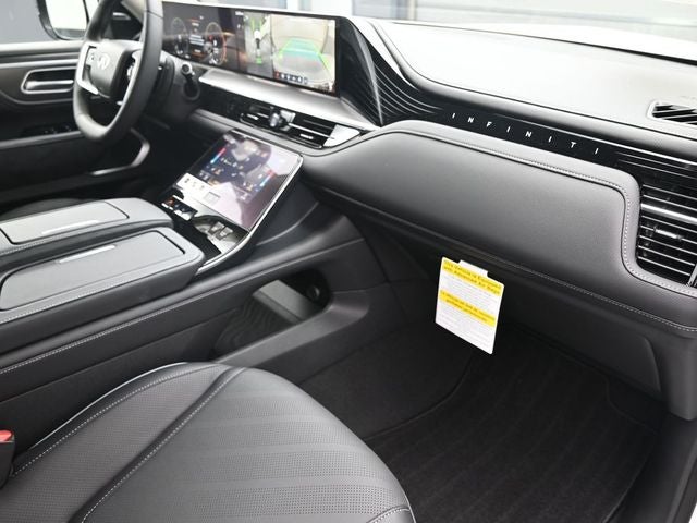 2026 INFINITI QX80 LUXE