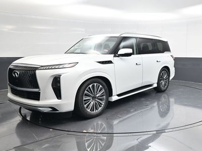 2026 INFINITI QX80 LUXE