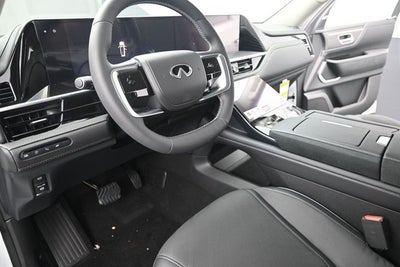 2026 INFINITI QX80 LUXE