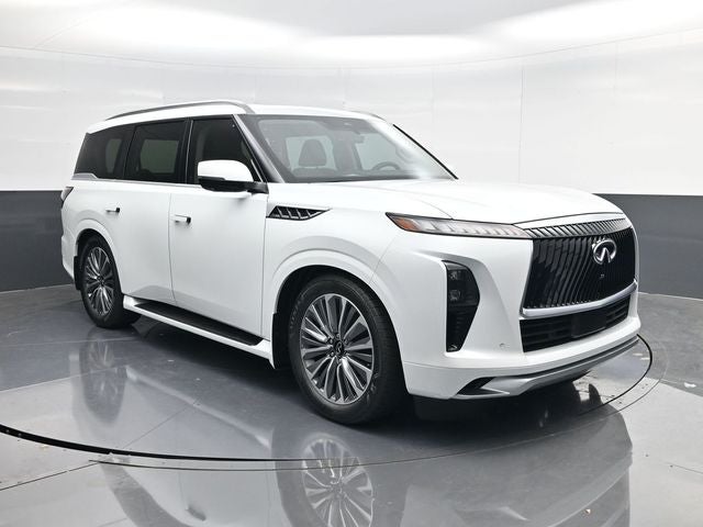 2026 INFINITI QX80 LUXE