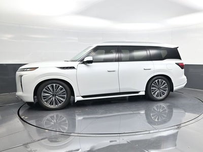 2026 INFINITI QX80 LUXE