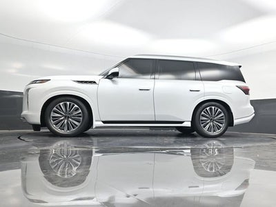 2026 INFINITI QX80 LUXE
