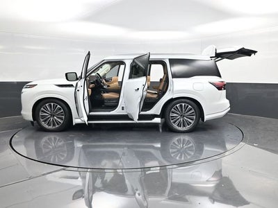 2026 INFINITI QX80 LUXE