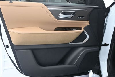 2026 INFINITI QX80 LUXE