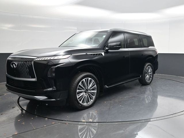 2026 INFINITI QX80 LUXE