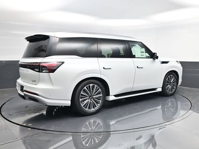 2026 INFINITI QX80 LUXE