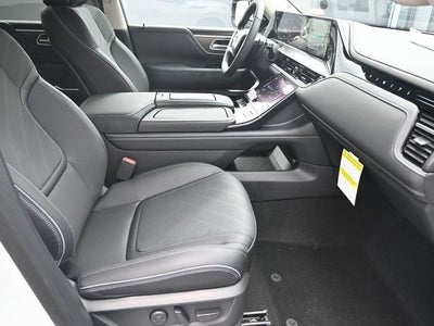 2026 INFINITI QX80 LUXE