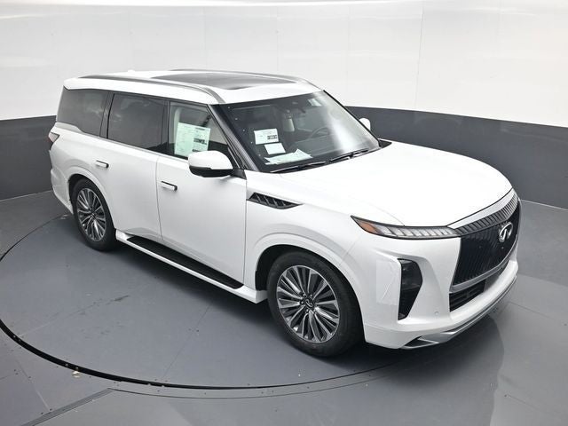2026 INFINITI QX80 LUXE