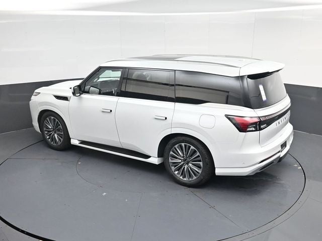 2026 INFINITI QX80 LUXE