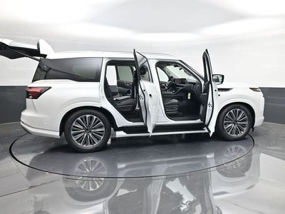 2026 INFINITI QX80 LUXE